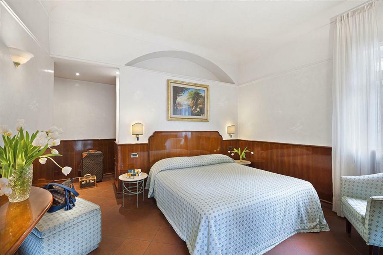 Hotel Portoghesi Róma Kültér fotó